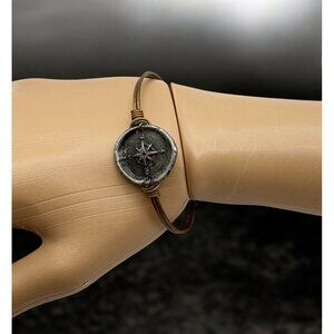 Vintage Silver Tone Compass on Bronze Wire Bracelet Retro